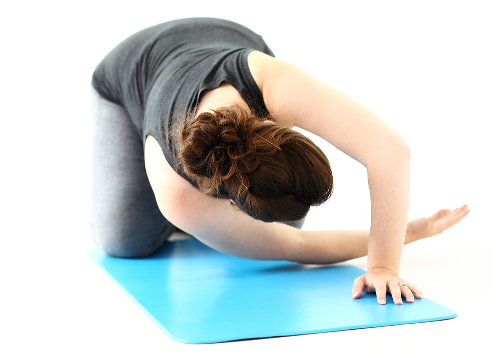 What does a Pilates lesson involve?